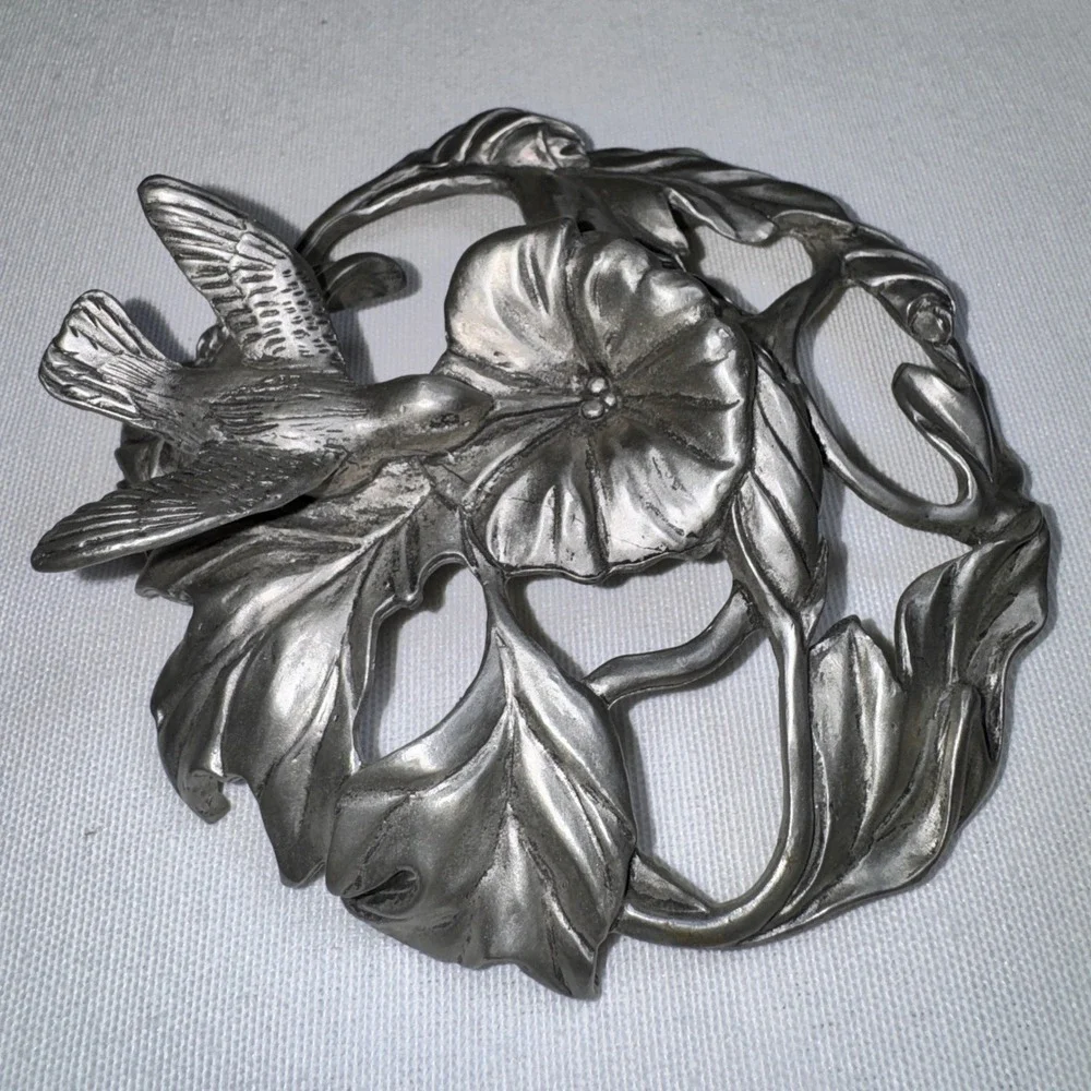 Seagull Canada Pewter Hummingbird Flower Pot Lid Topper Vintage 1995 Silver Tone